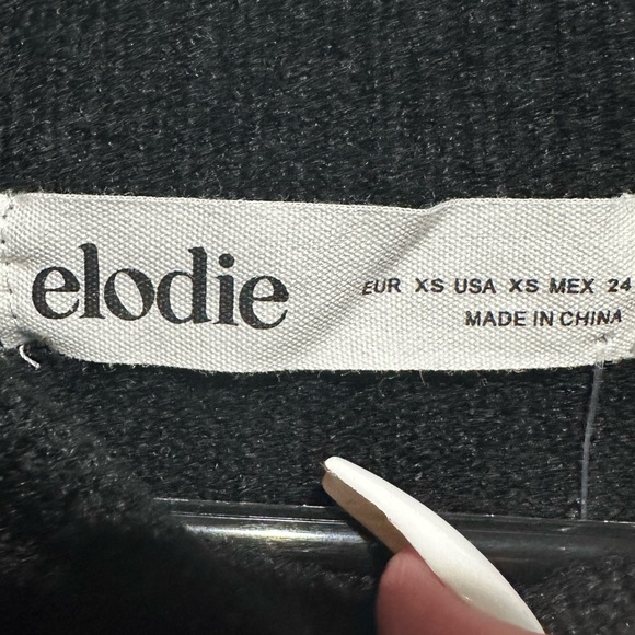 Beautiful soft black sweater. Size Extra Small. BNWT!! #55 - Picture 4 of 4